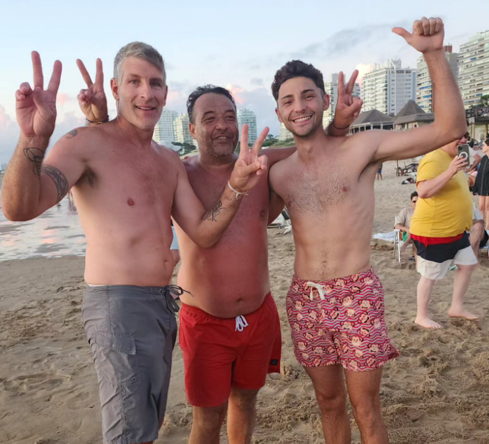 Sanfrancisqueños se divirtieron jugando al futbol tenis con Martín Palermo