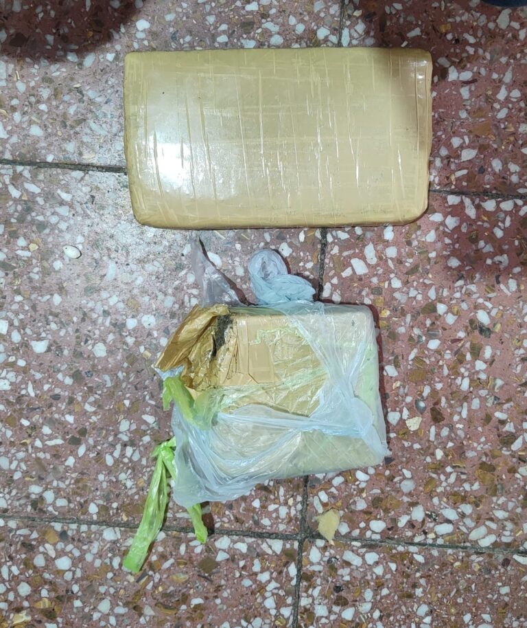 Un detenido con 1 kg y medio de marihuana en Barrio Corradi