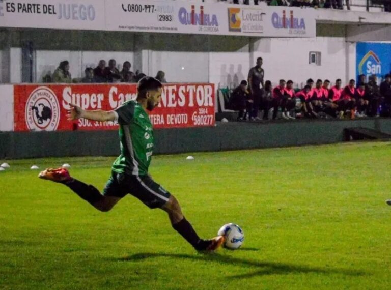 Axel Musarella, renovación y prestamo