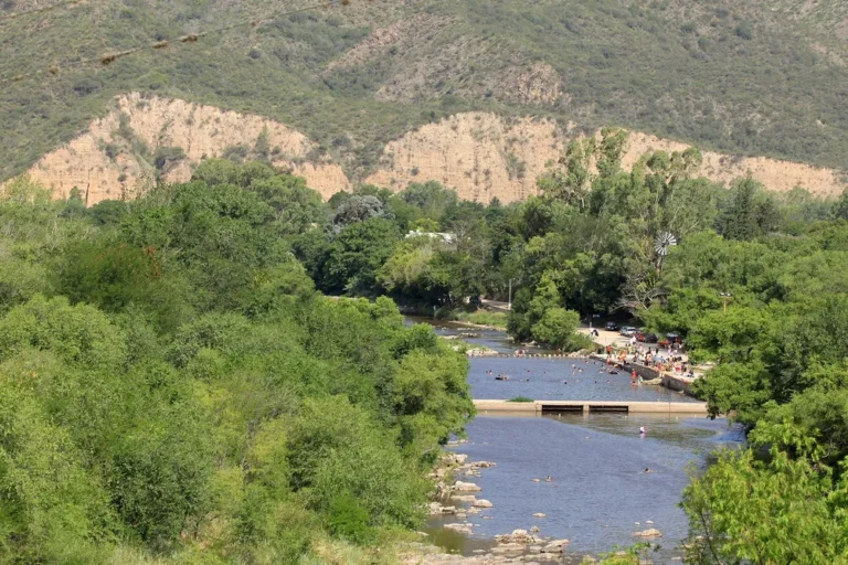 Bialet Massé: una mujer falleció este viernes ahogada en el río Cosquín