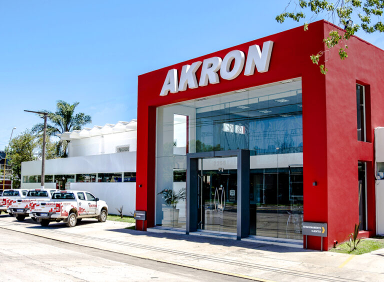 Akron refuerza su presencia Internacional en Estados Unidos
