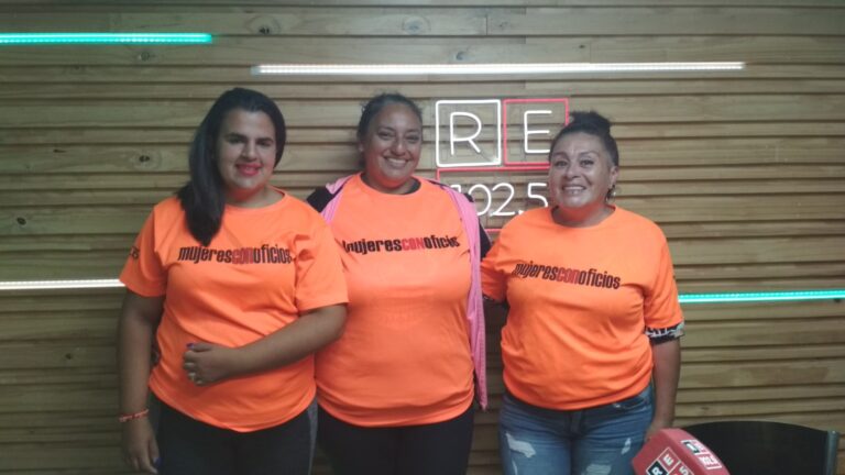 Mujeres con Oficios: Empoderamiento a través del trabajo y la capacitación