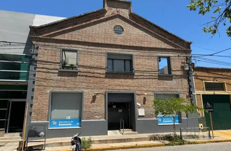 El municipio incorpora nueva modalidad de pago con tarjeta cordobesa