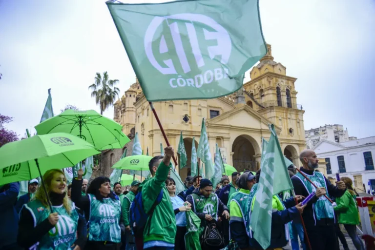 Jornada de lucha: Paro nacional de ATE por salarios dignos y contra las políticas de ajuste