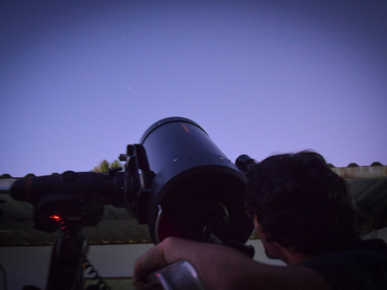 Júpiter y la Luna se verán en marzo desde el Observatorio de la UTN