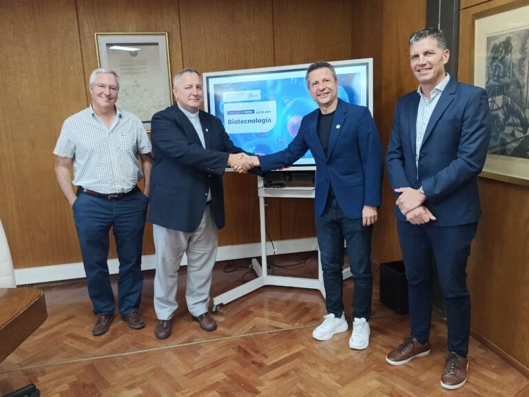 Polo Educativo: El municipio firmó un convenio con la Universidad Católica de Córdoba