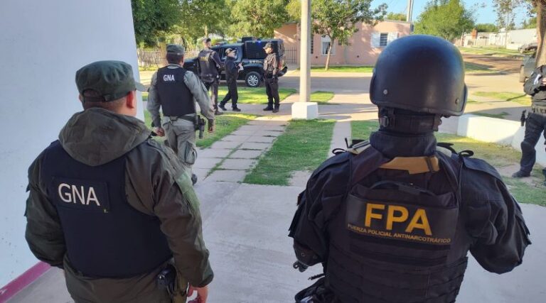 Megaoperativo de FPA en Córdoba: detenidos, secuestro de estupefacientes y armas de fuego