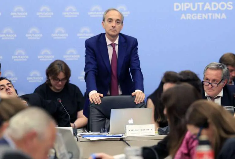 Insuficiente: previo al paro, el Gobierno anunció aumento para universidades pero dejó afuera salarios