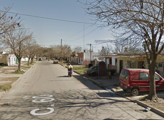 Intentó robar en una despensa y lo sorprendieron detrás del mostrador