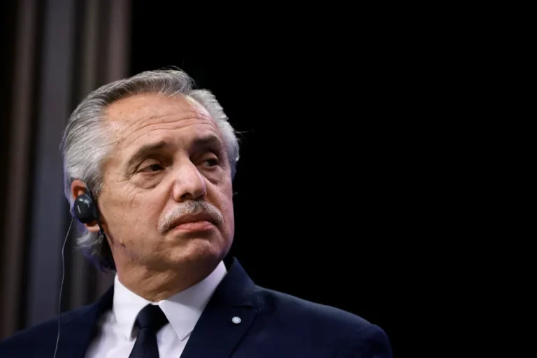 Causa seguros del Banco Nación: el juez Julián Ercolini dispuso la inhibición de bienes de Alberto Fernández