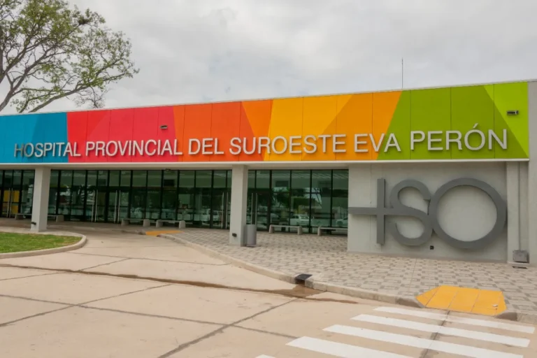 Dengue: tres hospitales suman consultorios externos para la atención de pacientes