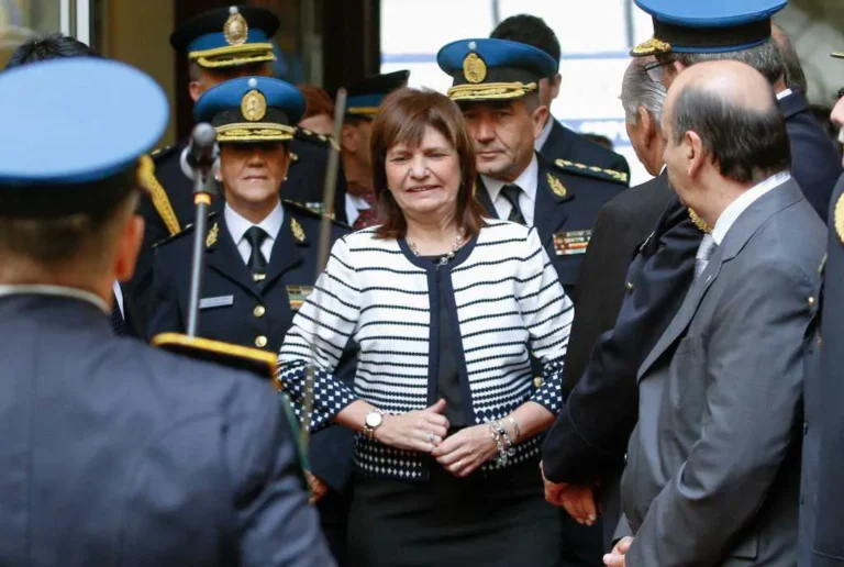 Por decreto, Bullrich suma facultades y amplía el control sobre el Servicio Penitenciario Federal