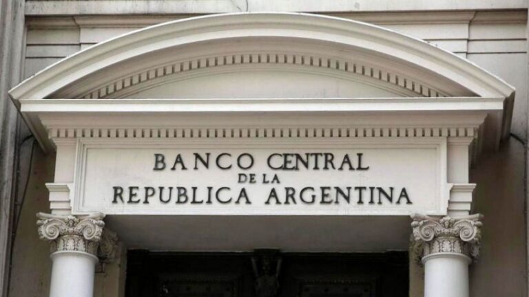 El Banco Central confirmó una nueva reducción de las tasas de interés