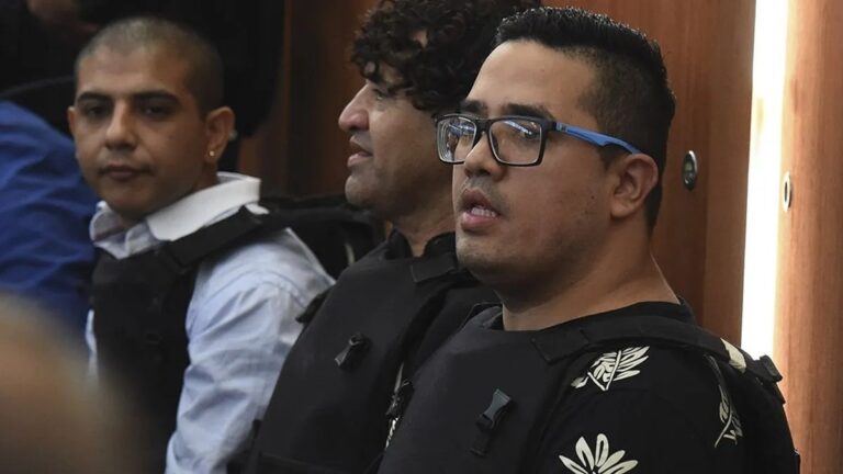 Desde la cárcel, así operaban Los Monos con la ayuda de un exagente de inteligencia, un expolicía y un fiscal