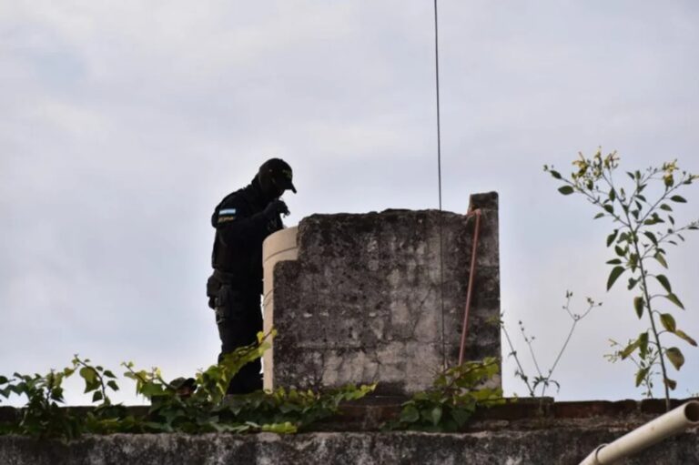 Desbaratan cuatro puntos de venta de drogas en Córdoba: hay cinco detenidos