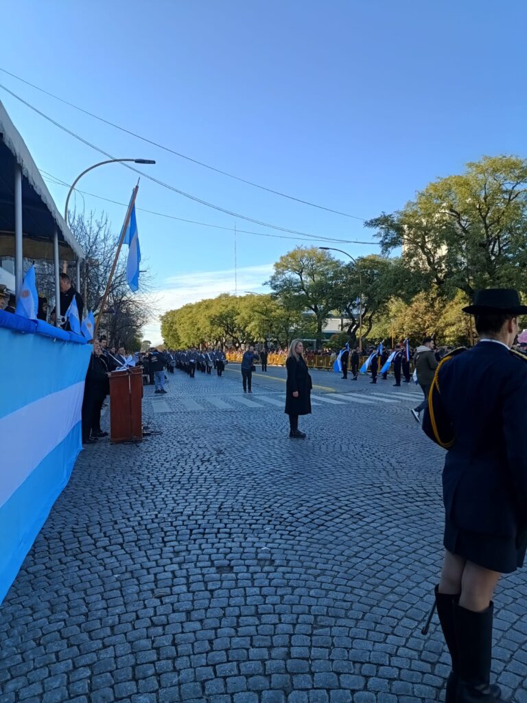 El comienzo del tradicional Desfile Patrio en San Francisco