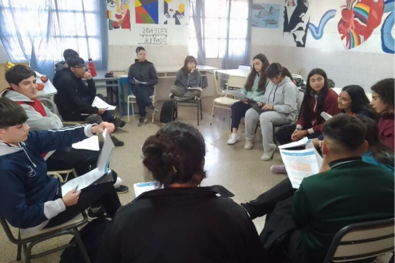 15 escuelas participaron en el Parlamento Juvenil 2024 en San Francisco