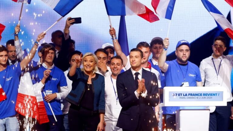 Francia: la ultraderecha afirmó que está lista para gobernar y Macron dijo que podría desatar una guerra civil