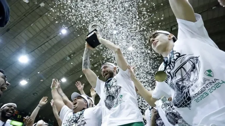 Atenas se consagró campeón de Liga Argentina y ascendió