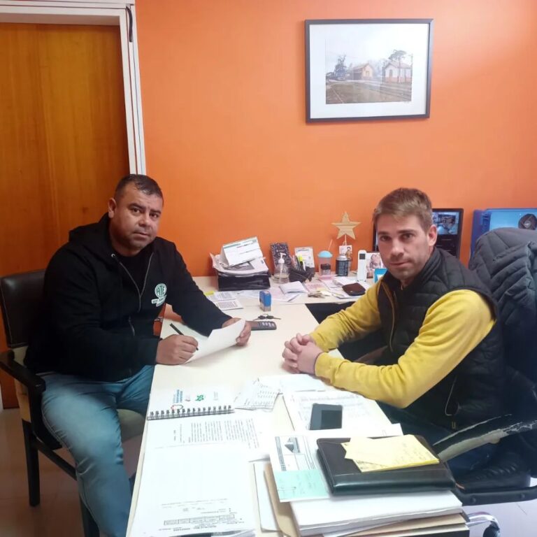 Aumentos salariales y nuevas incorporaciones municipales en Devoto