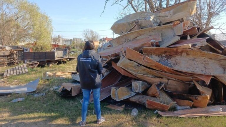 Operativo en Frontera: allanaron chacarita y encontraron 30 ataúdes