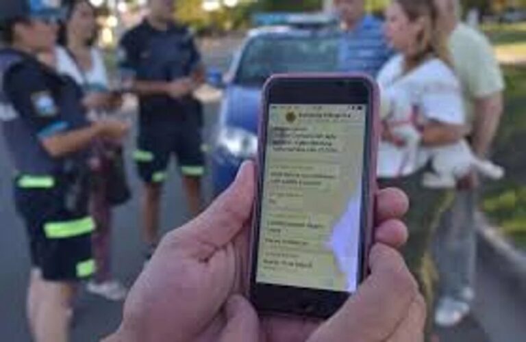 El nuevo sistema de seguridad para Córdoba: vecinos podrán notificar a las autoridades en tiempo real vía Whatsapp