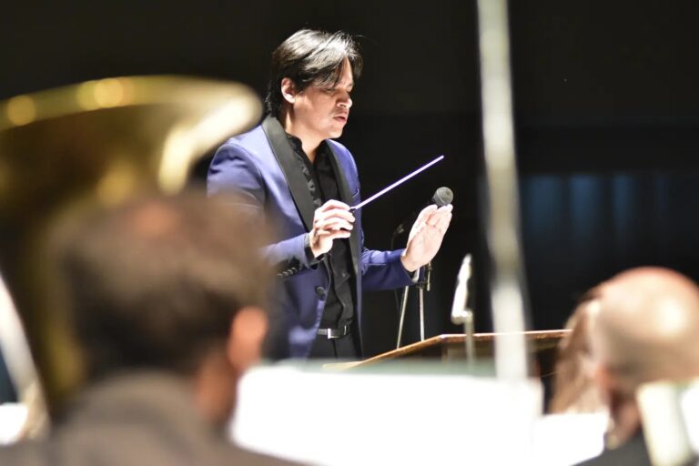 Andrés Acosta, director de la Banda Sinfónica Municipal: “Buscamos tener un repertorio que pueda llegar a todas partes”