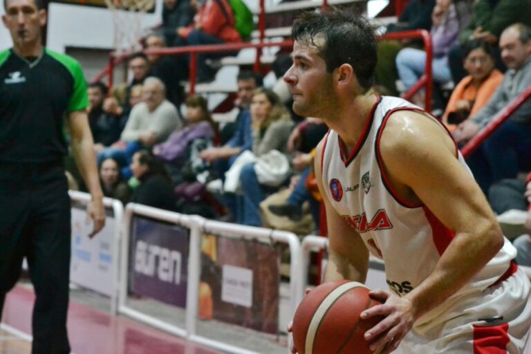 El Tala visita a Poeta Lugones este domingo en Córdoba