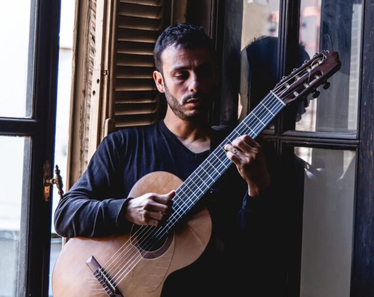 Lucas Heredia llega al Centro Cultural con un concierto y un taller de canto