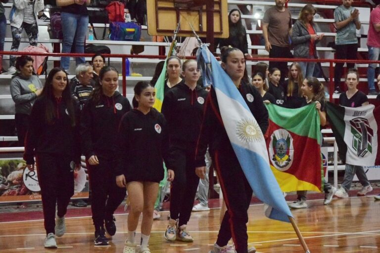 Se inauguró el 18° Torneo Nacional e Internacional de Vóley Femenino de Club El Tala
