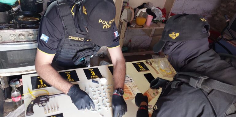 Allanamientos en Barrio Parque y La Florida: Hay siete detenidos