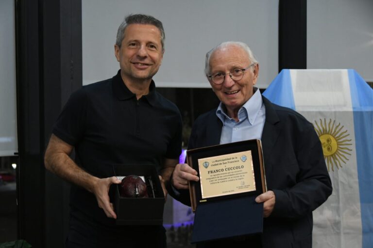 Homenajearon a Franco Cúccolo como huésped de honor de San Francisco