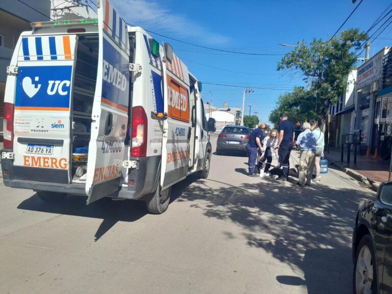 Una joven se fracturó en un accidente en barrio Roca