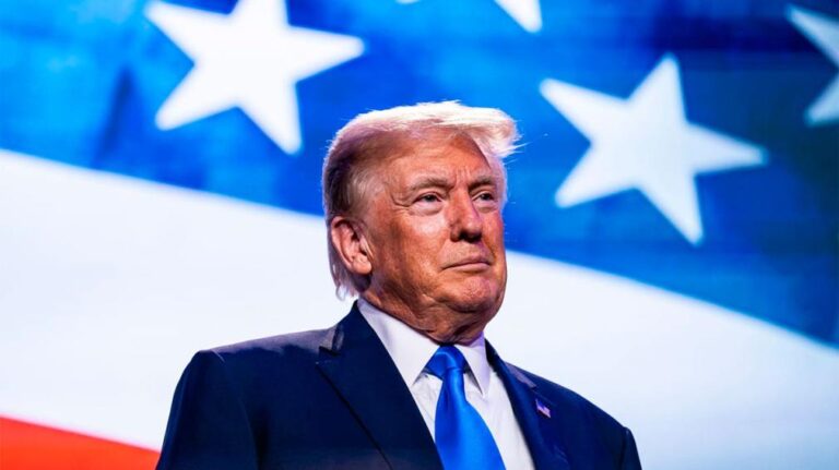 Evacuaron de urgencia a Donald Trump tras un tiroteo en la Cena de Corresponsales