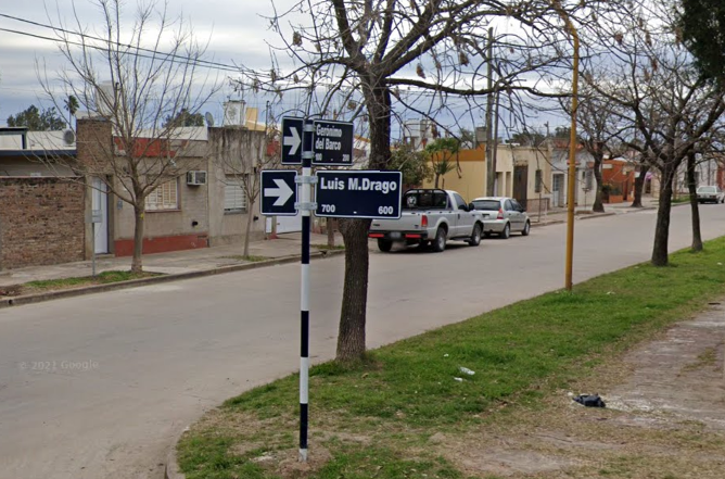 Detienen a una pareja por presunto robo en una vivienda