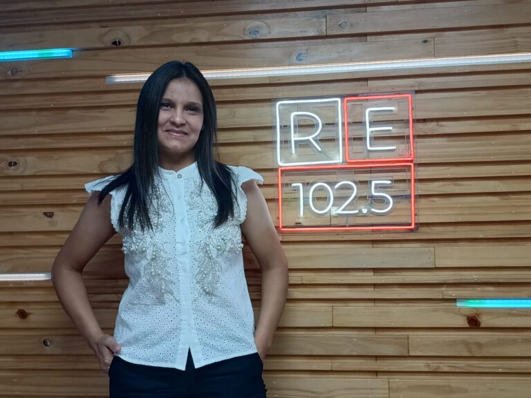 Eliana Serrano, de mamá a profesora: un ejemplo de fortaleza