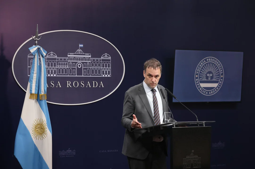 Adorsni