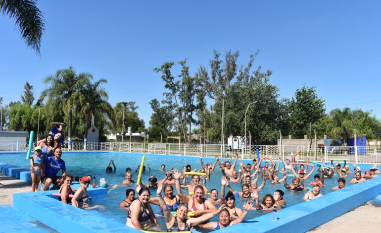  Municipalidad de Frontera dio inicio a las actividades de verano en el Polideportivo