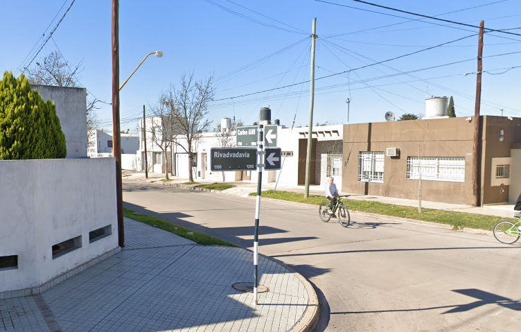 Dos hombres identificados tras sustraer garrafa de una vivienda vacía