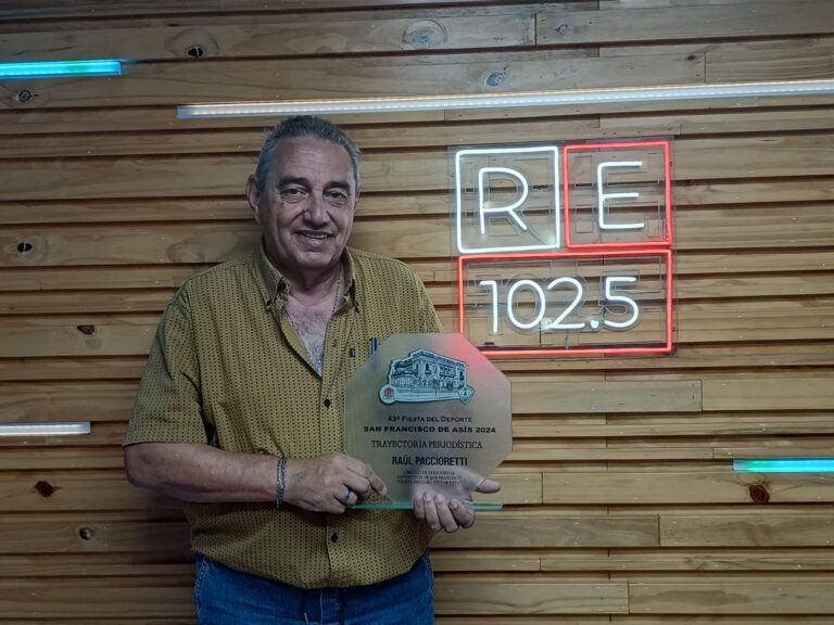 Raúl Paccioretti recibió un reconocimiento por su trayectoria en la Fiesta del Deporte 2024
