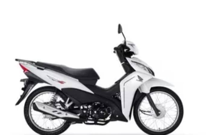  Violento asalto a mano armada a una joven en San Francisco: le robaron la moto y el celular