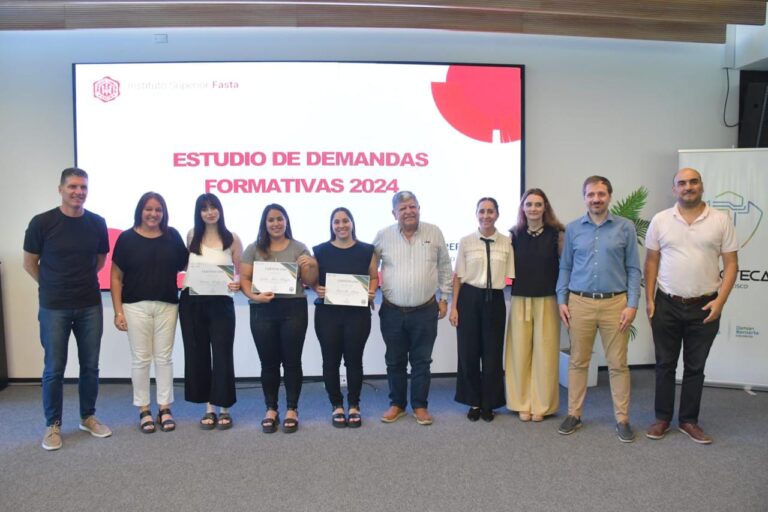 Siete de cada diez estudiantes secundarios optan por estudiar una carrera universitaria en San Francisco