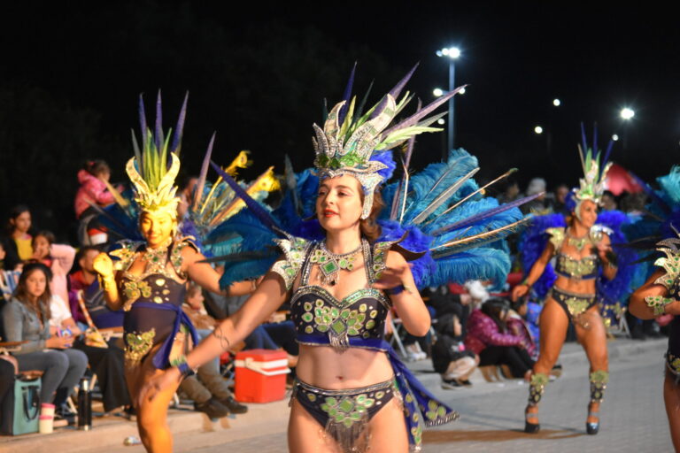 Llegan los «Carnavales en el Mar» a Miramar de Ansenuza
