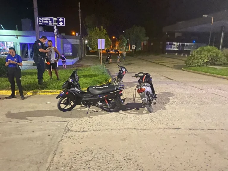 Un adolescente sufrió lesiones severas en un choque entre motos