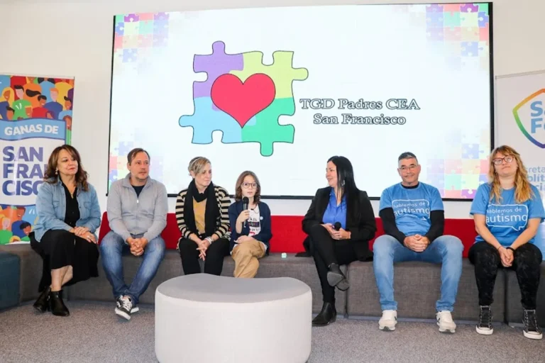 Padres CEA se expresaron en relación a la maestra agredida