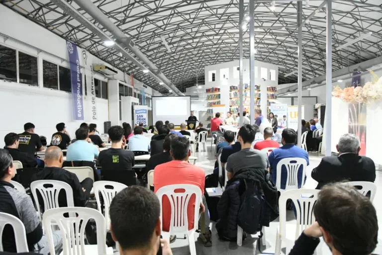 Comenzó a dictarse el trayecto formativo en Robótica Industrial