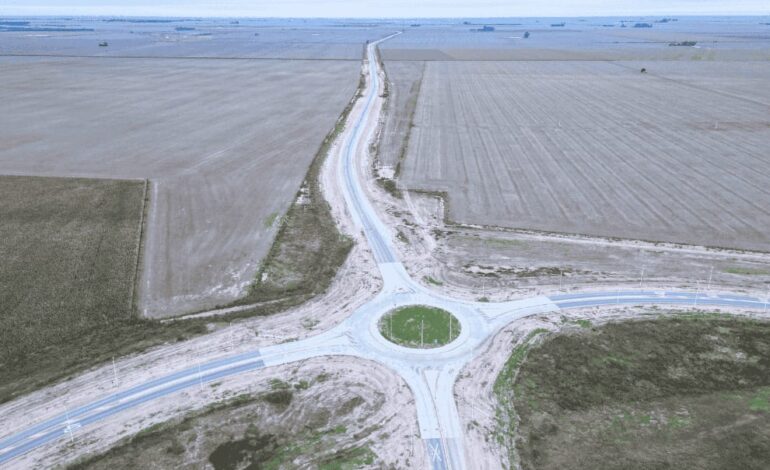 La pavimentación entre Calchín Oeste y Ruta 10 alcanzó el 85 % de avance