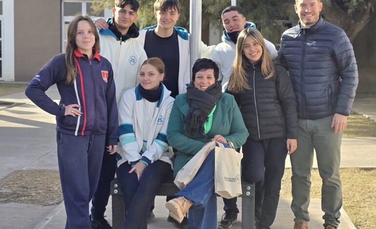 La Francia: Más de 6000 botellas y bidones reciclados en campaña escolar