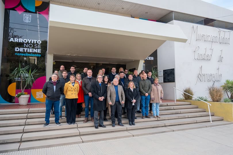 La Defensoría del Pueblo firmó convenios con 20 municipios de San Justo para sumar servicios