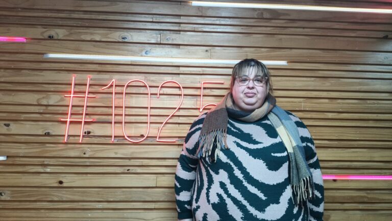 Lorena Dietz organiza una venta de pollo para costear su cirugía ocular